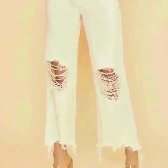 Distressed Wide Leg High Rise White Jeans - Picture 1 of 3